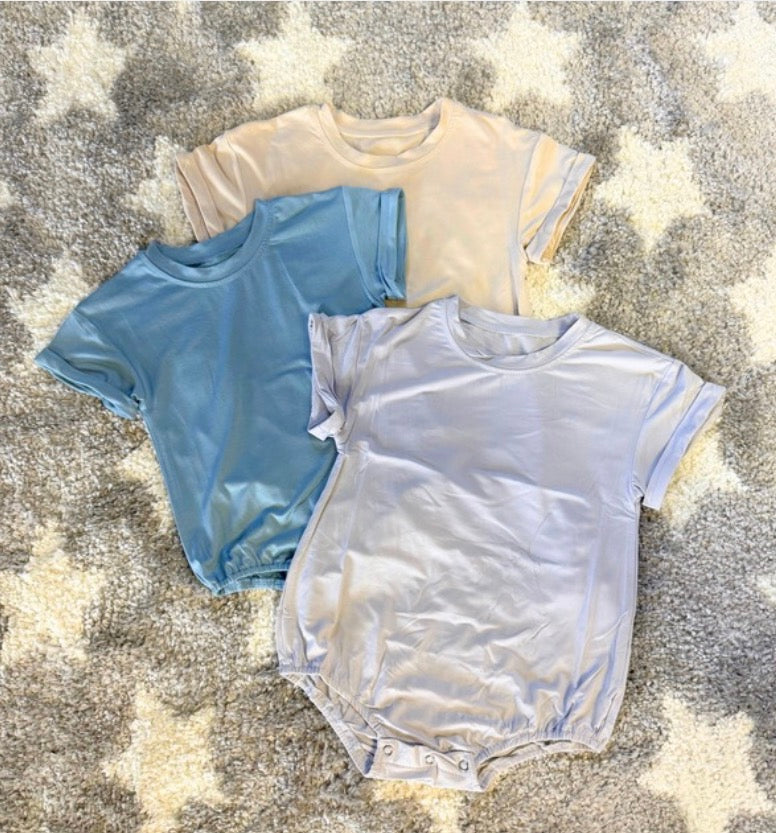 Tshirt Onesie with monogram